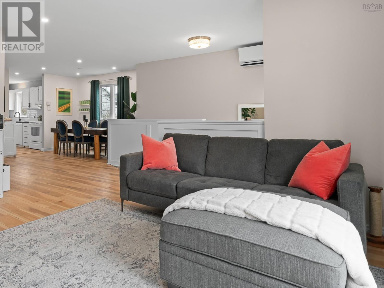 161 SILISTRIA DRIVE Image 8