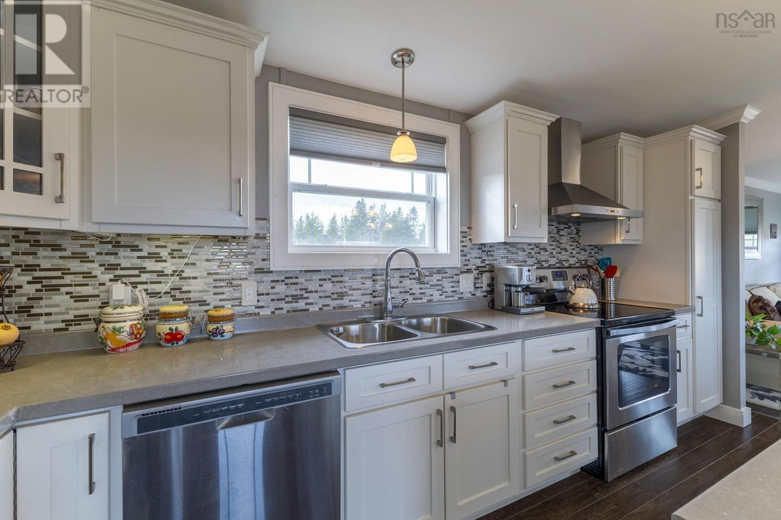 39 SAWMILL COURT Image 11