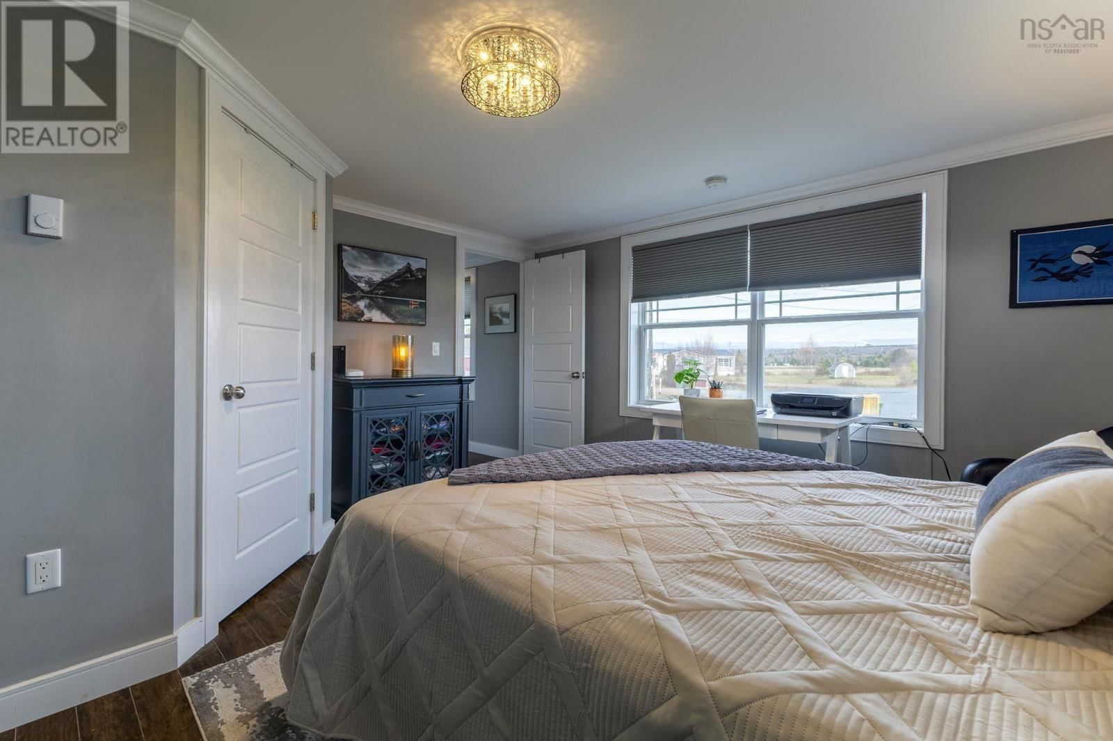 39 SAWMILL COURT Image 19