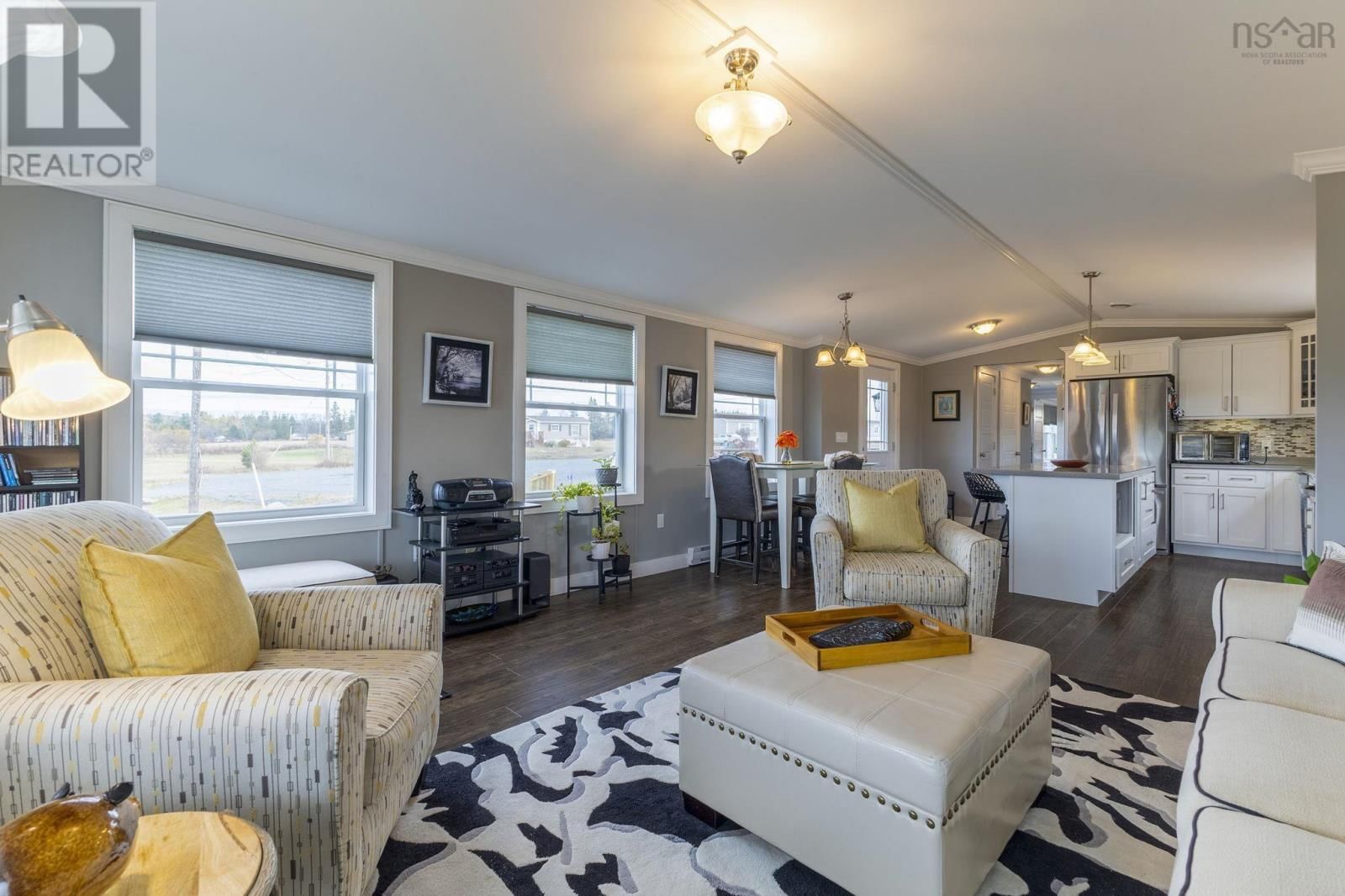 39 SAWMILL COURT Image 5