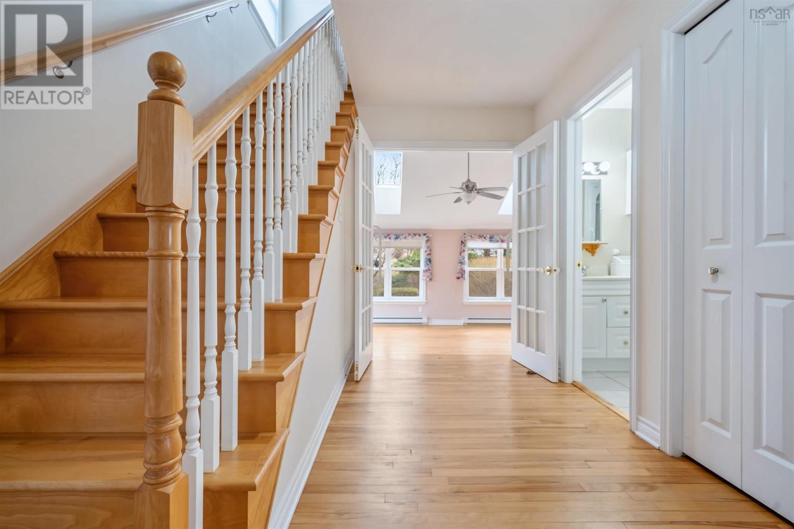 74 LOUISBURG LANE Image 18