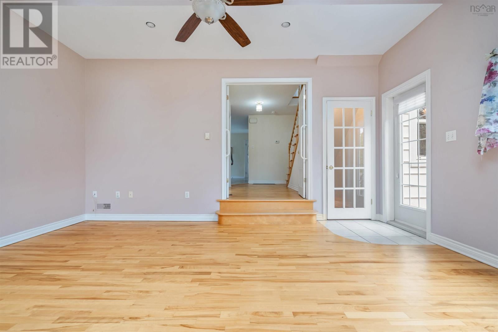 74 LOUISBURG LANE Image 21