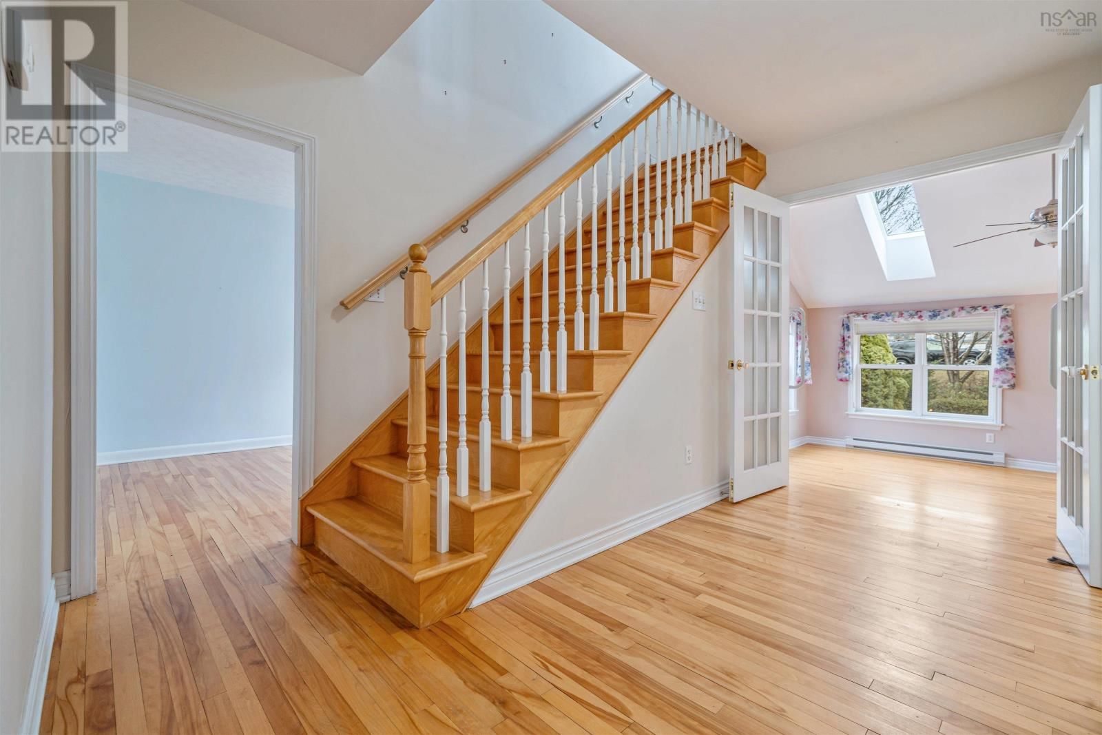 74 LOUISBURG LANE Image 24