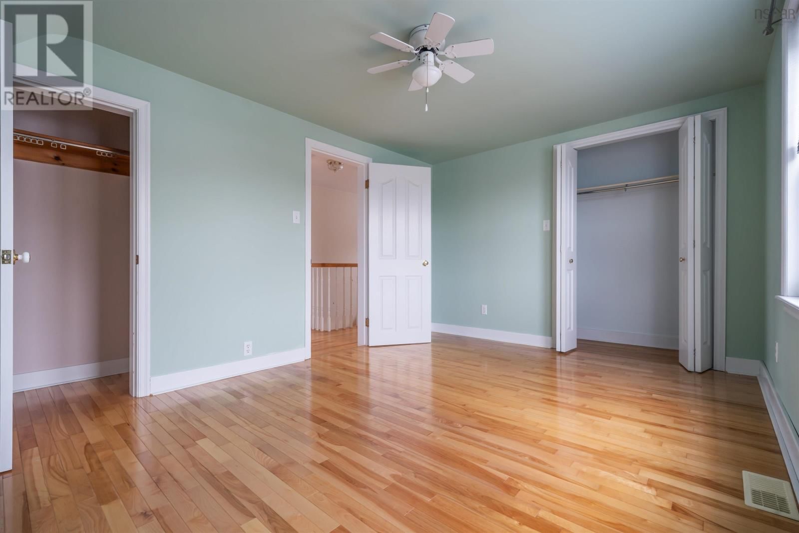 74 LOUISBURG LANE Image 32