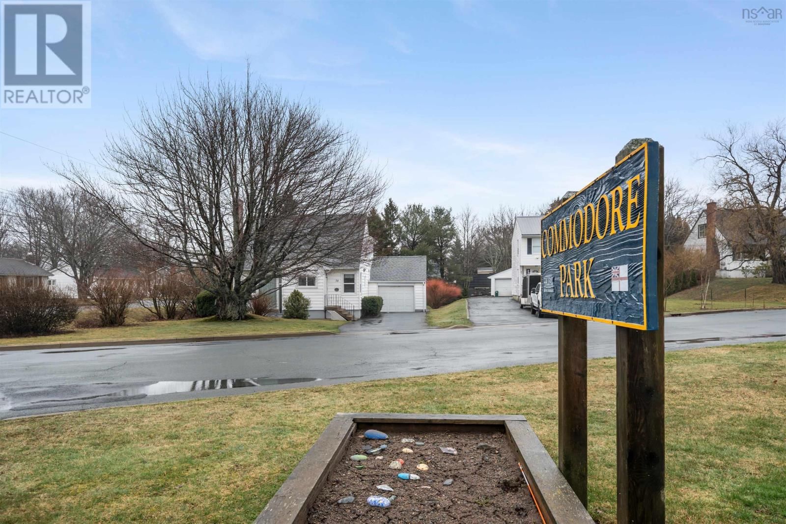 74 LOUISBURG LANE Image 37