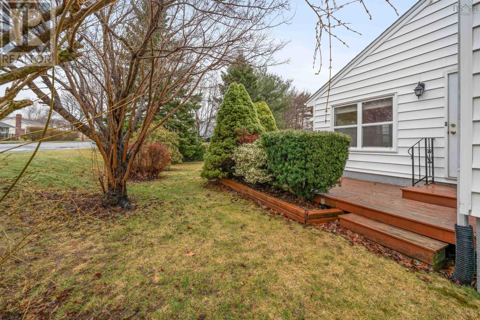 74 LOUISBURG LANE Image 39