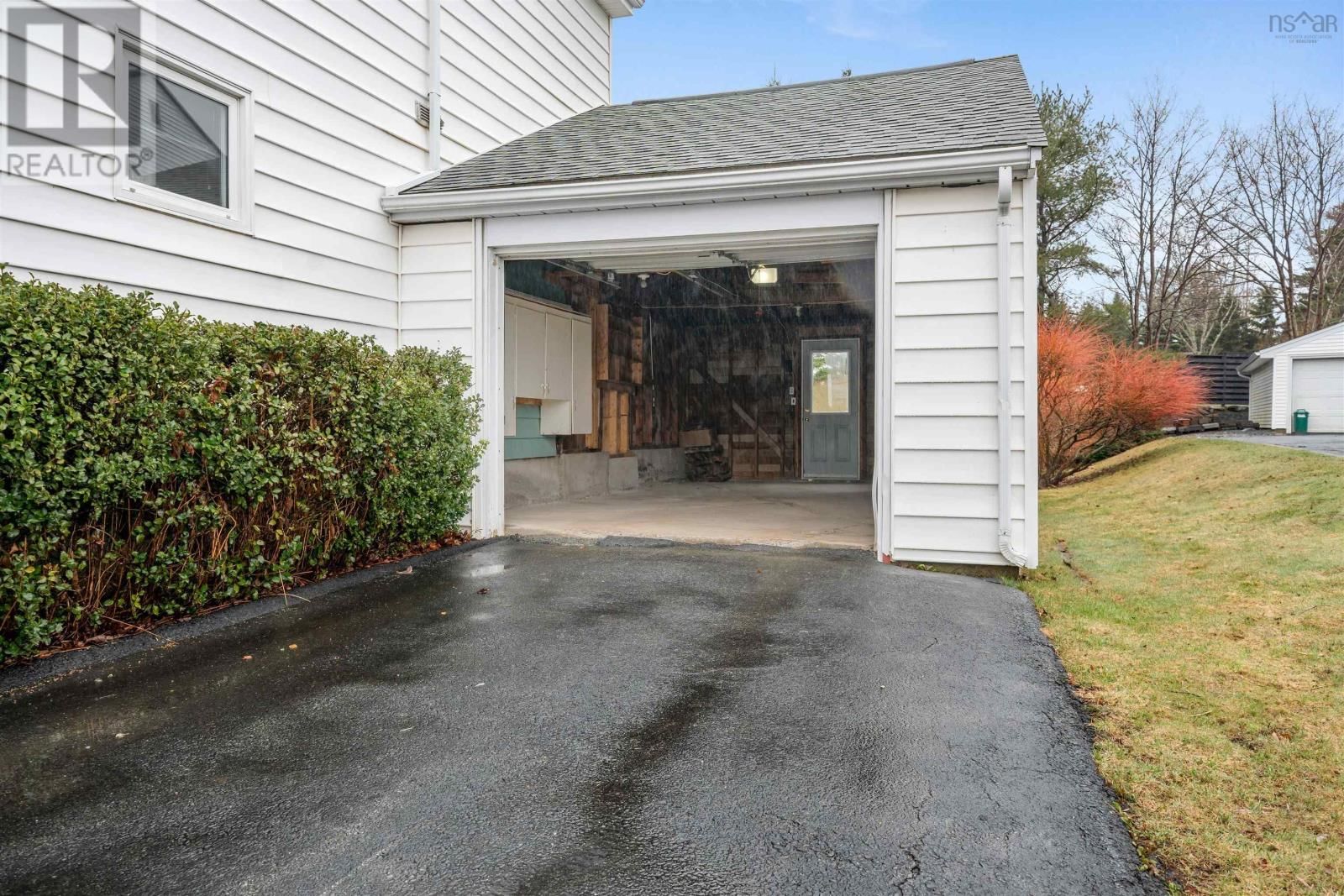 74 LOUISBURG LANE Image 5