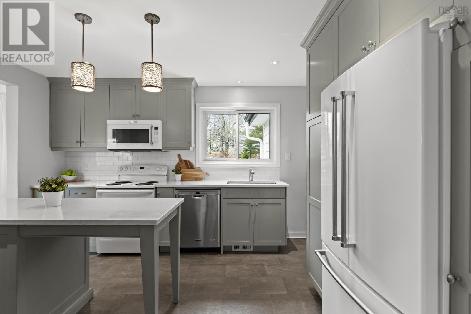 13 CLIFFORD DRIVE Image 13