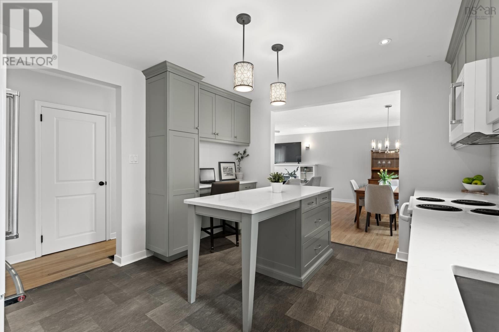 13 CLIFFORD DRIVE Image 16