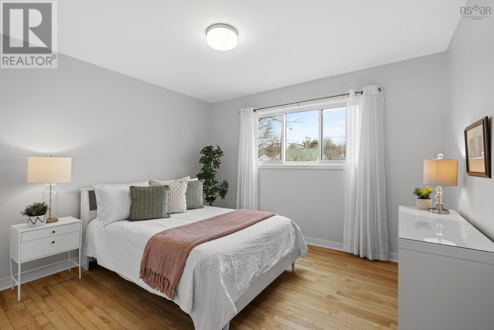 13 CLIFFORD DRIVE Image 25