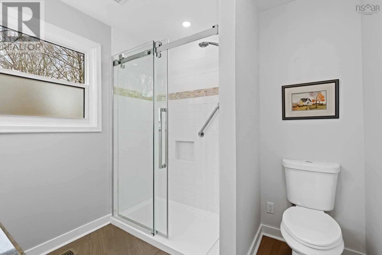 13 CLIFFORD DRIVE Image 29