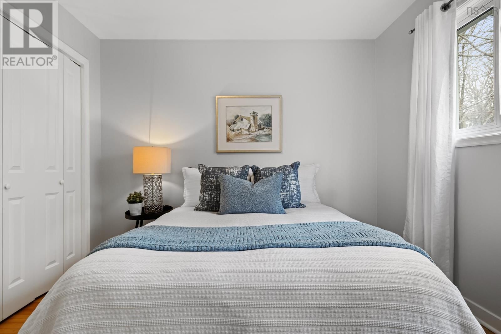 13 CLIFFORD DRIVE Image 31