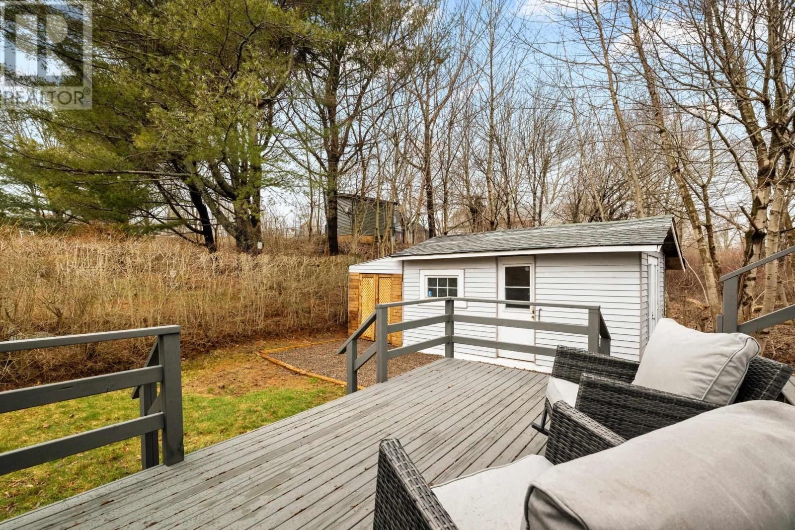 13 CLIFFORD DRIVE Image 40