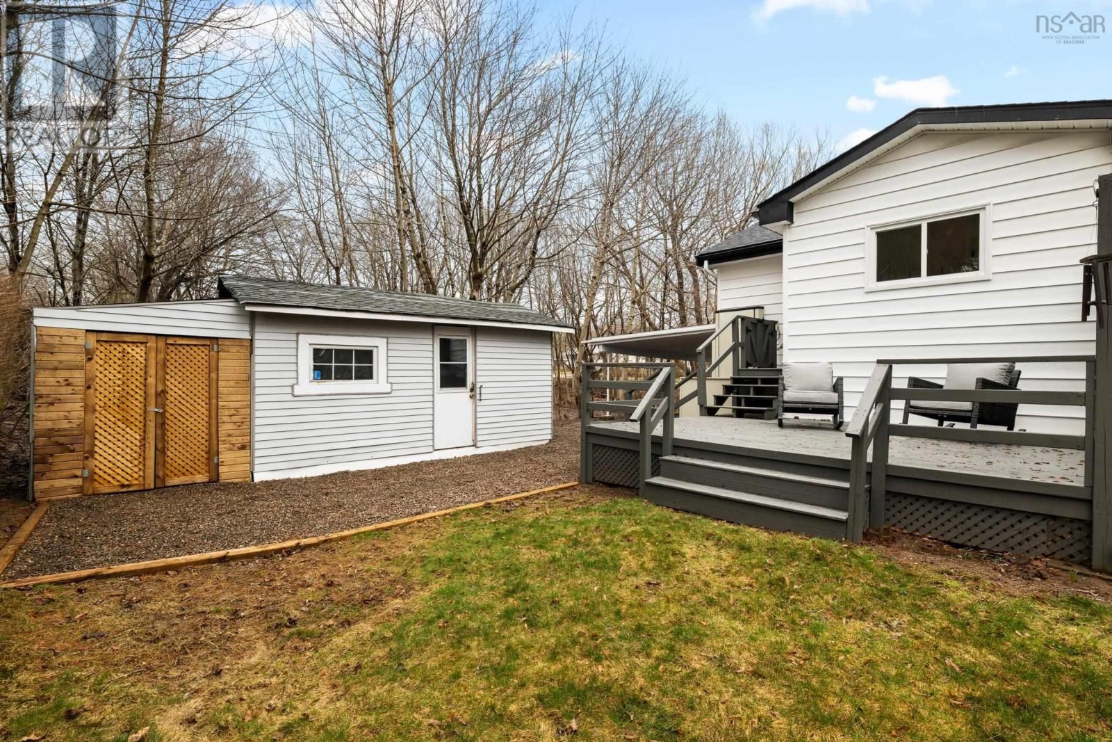 13 CLIFFORD DRIVE Image 41