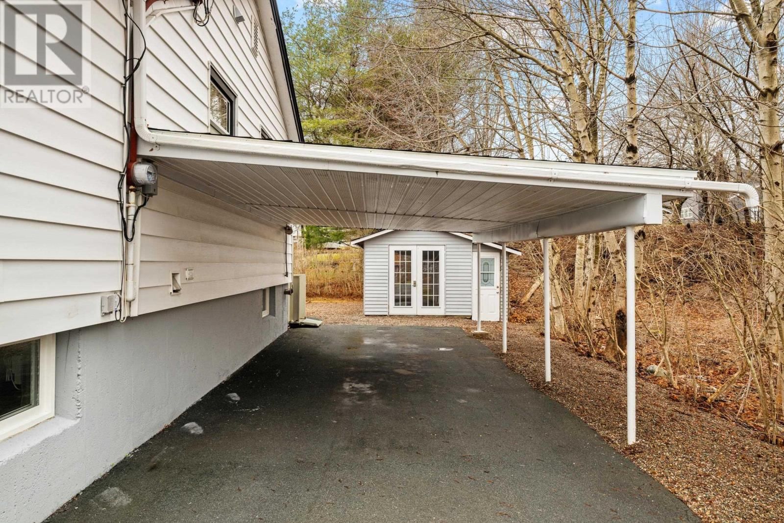 13 CLIFFORD DRIVE Image 45