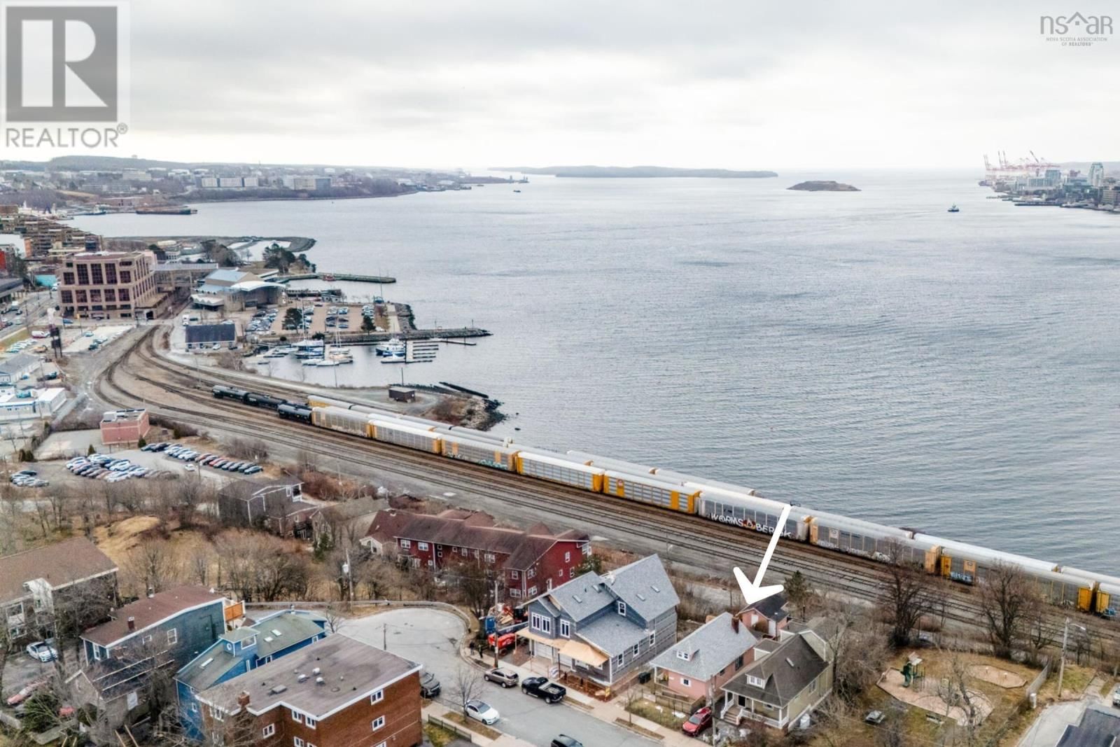 13 FAIRBANKS STREET Image 13