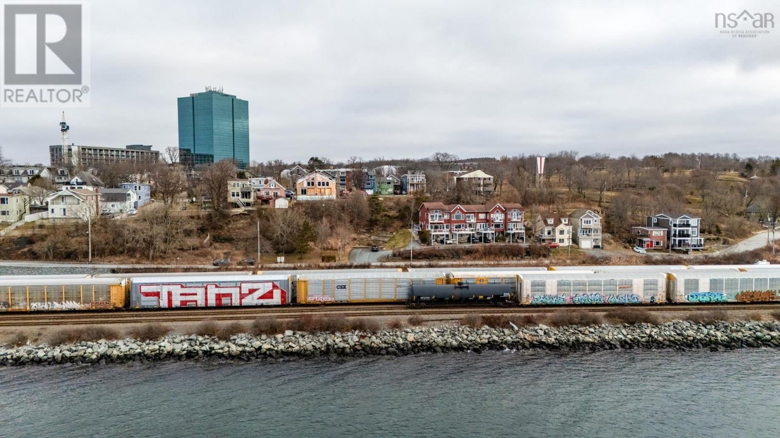 13 FAIRBANKS STREET Image 26