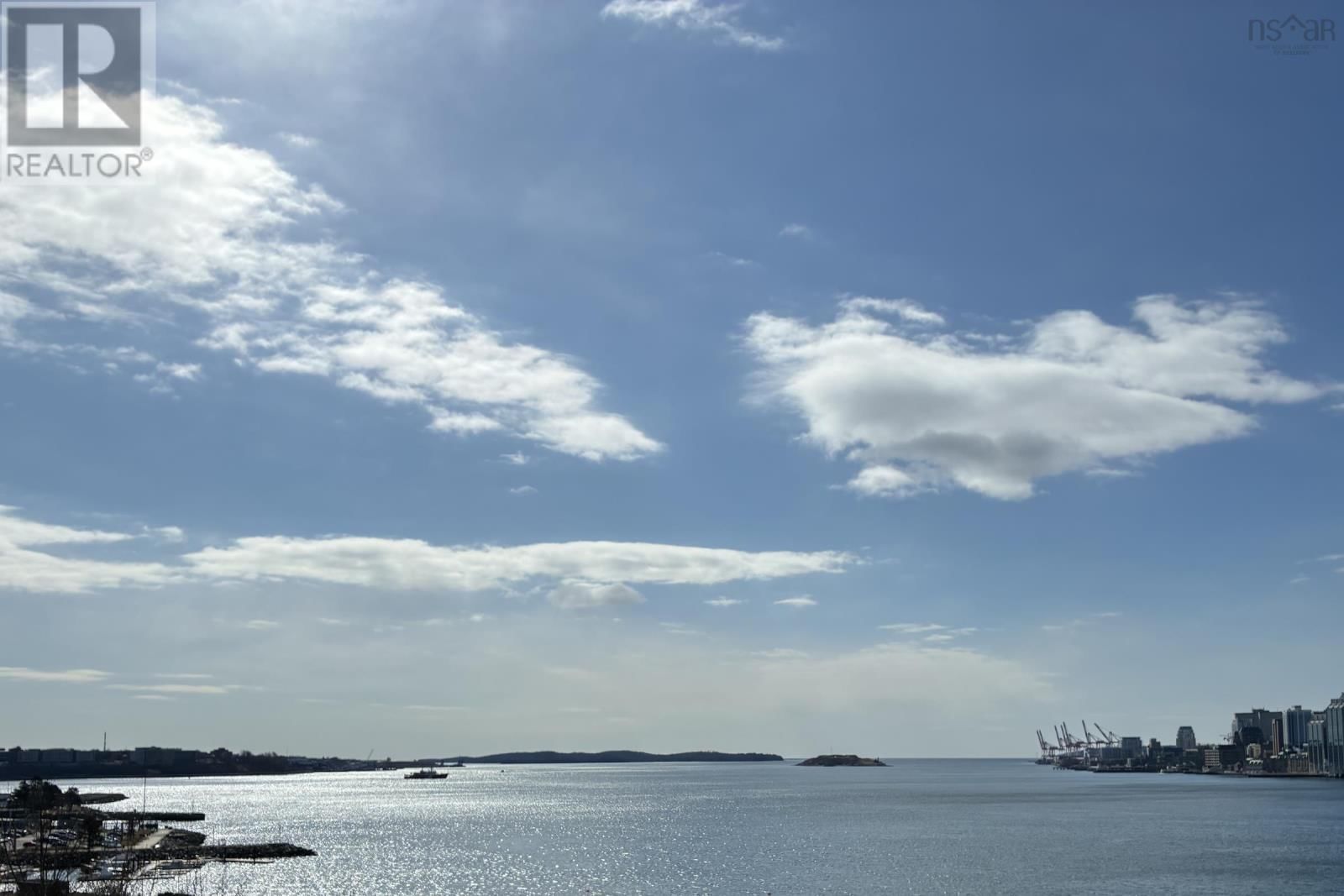 13 FAIRBANKS STREET Image 3