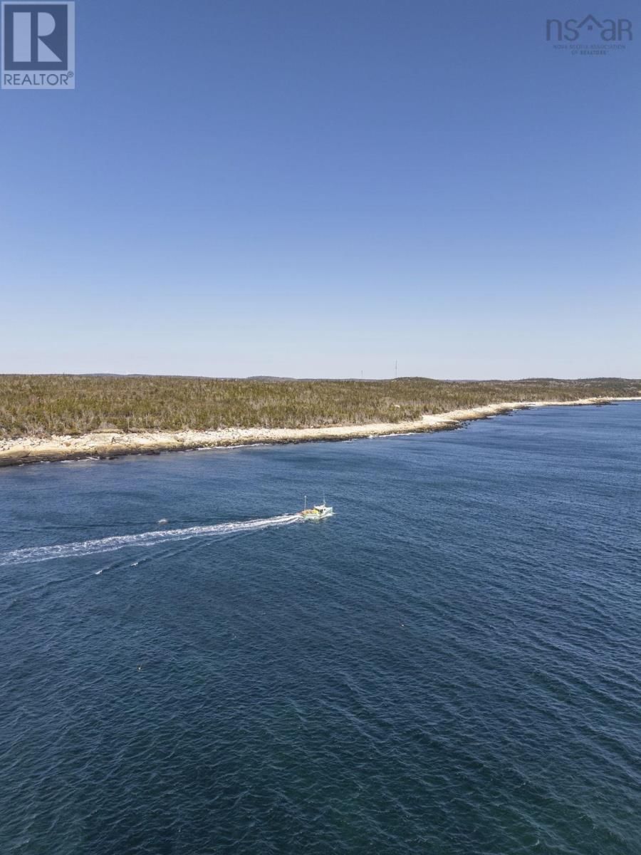 7627 BALD ROCK ROAD Image 14