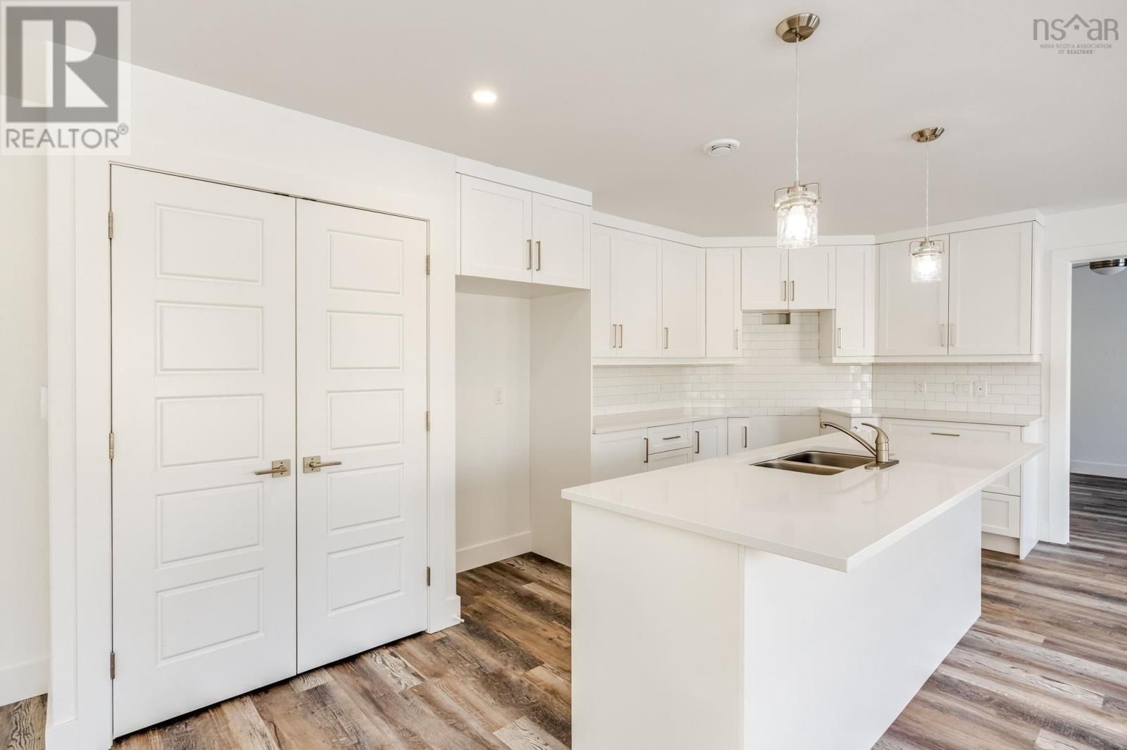 39 COVEY DRIVE Image 22