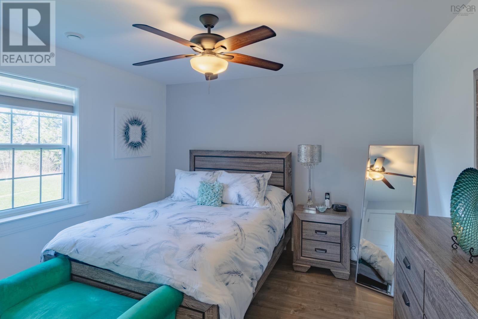 112 NORTH RANGE CROSS ROAD Image 24