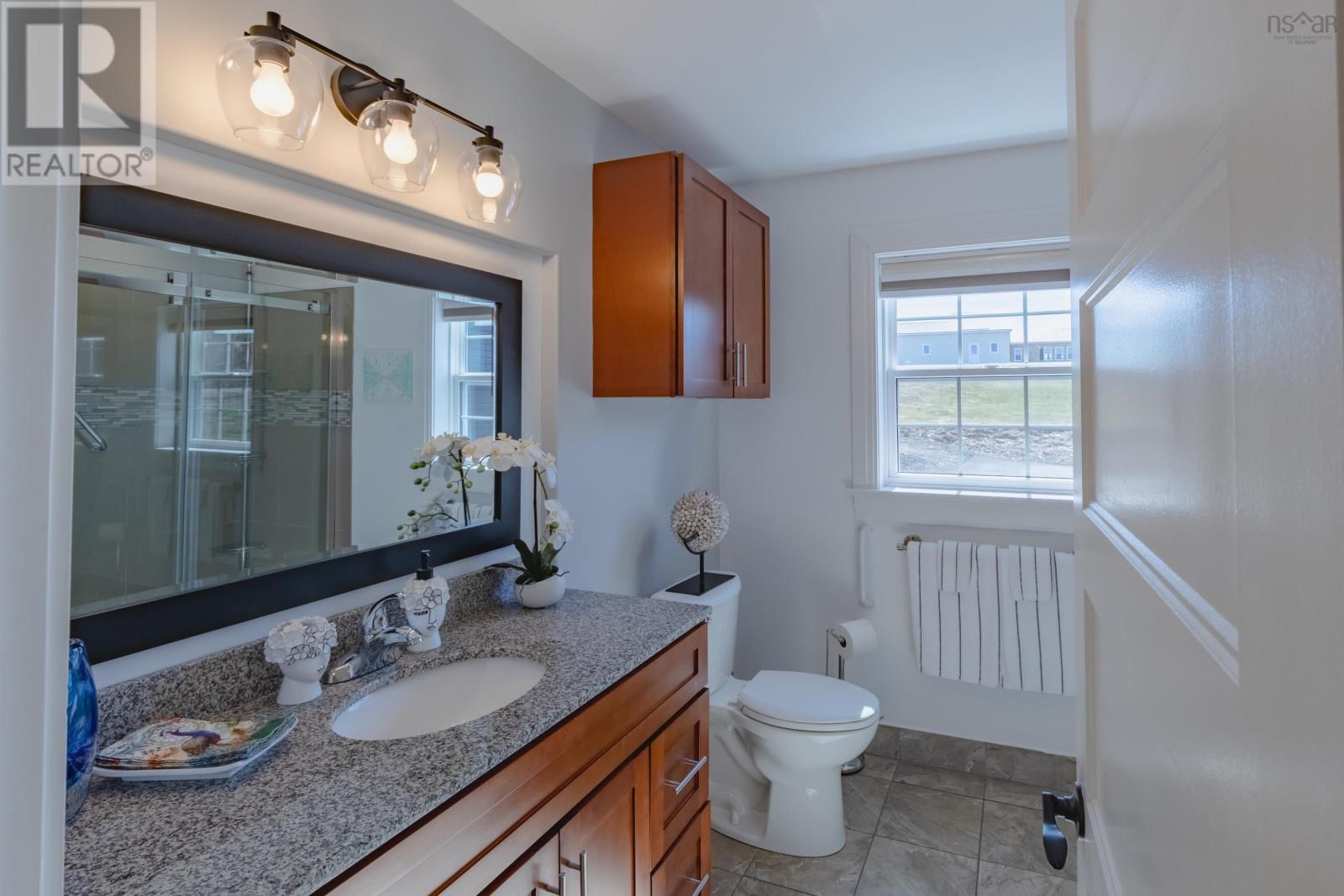 112 NORTH RANGE CROSS ROAD Image 26