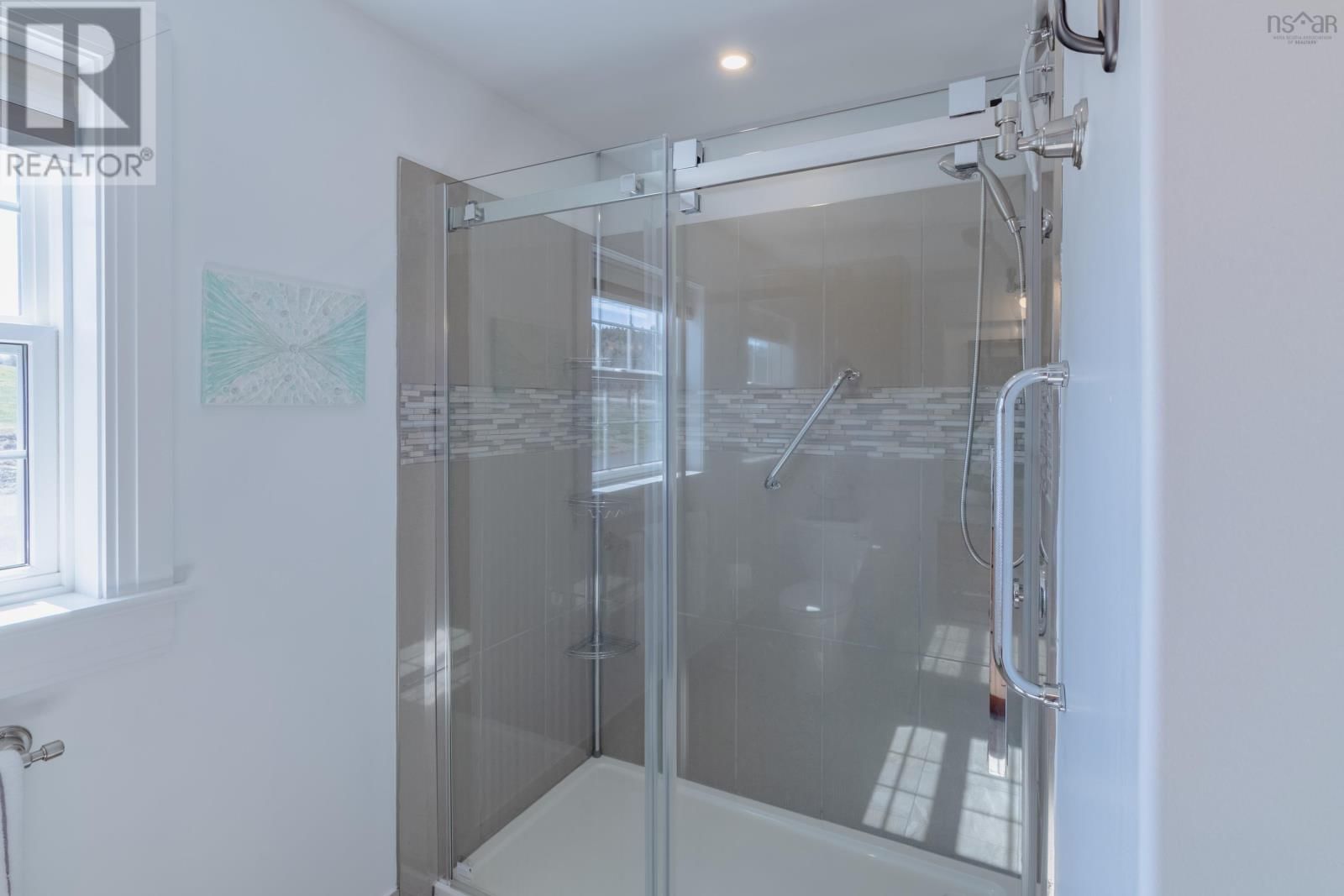 112 NORTH RANGE CROSS ROAD Image 28