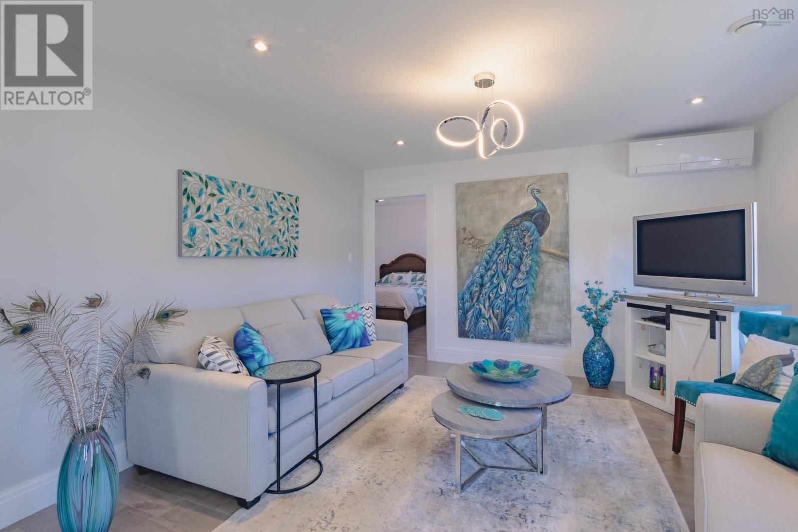 112 NORTH RANGE CROSS ROAD Image 32