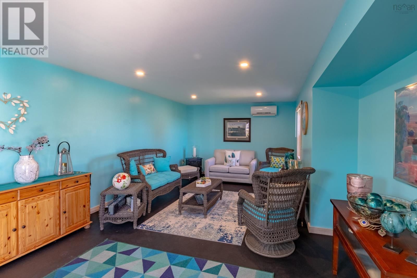 112 NORTH RANGE CROSS ROAD Image 40