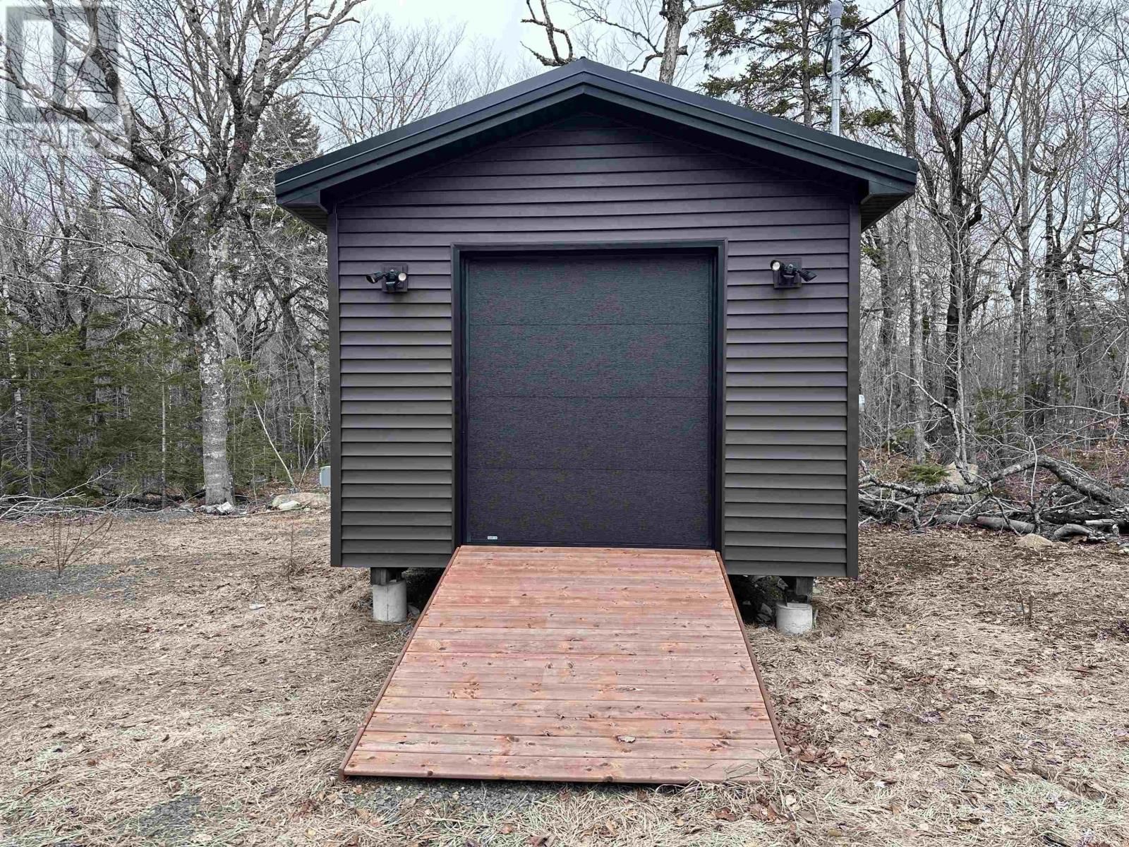 443 TURNER POINT DRIVE Image 10