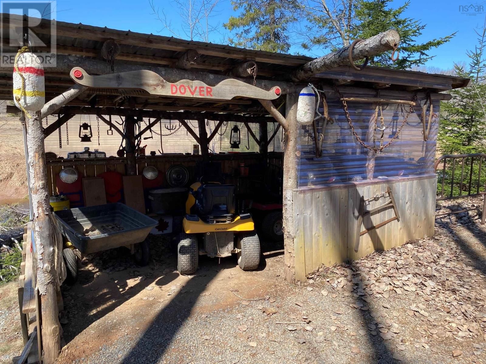 20 HAZELWOOD DRIVE Image 6