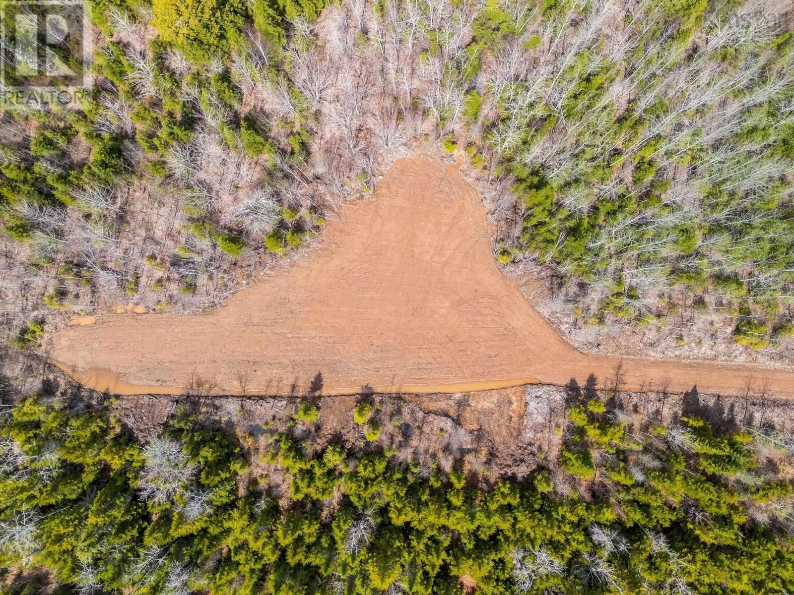 215 HIGHWAY Image 20