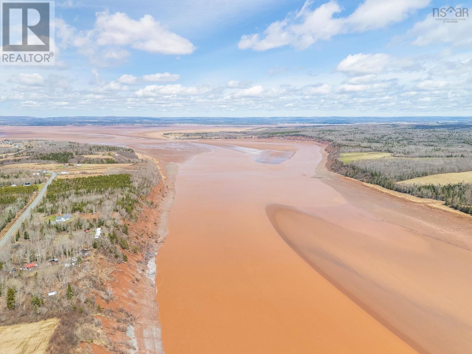 215 HIGHWAY Image 30