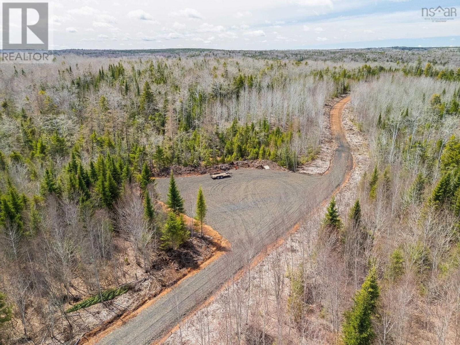 215 HIGHWAY Image 34