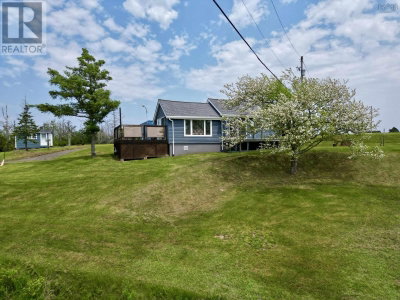 22 Janvrin Harbour Rd. | St. Marys Nova Scotia | Slide Image Two