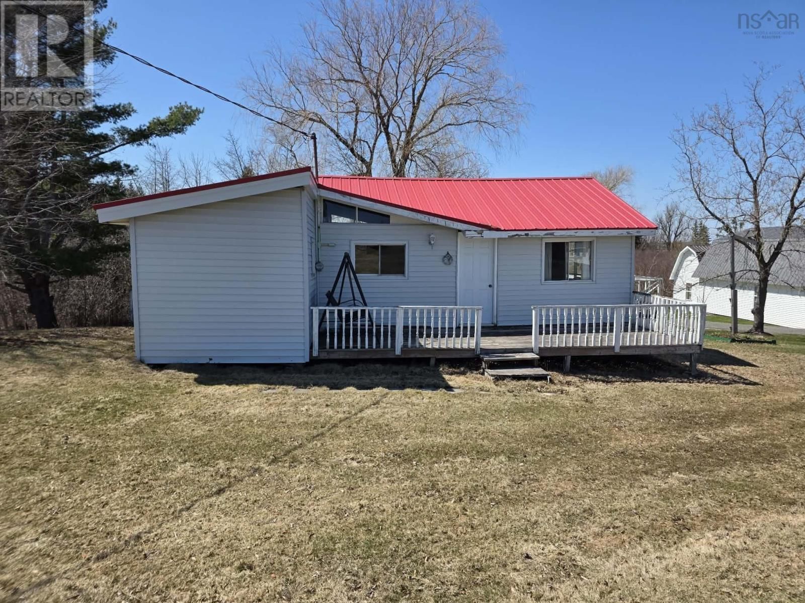 15 Alex MacEachern Crescent, Bayhead, Nova Scotia B0K 1V0
