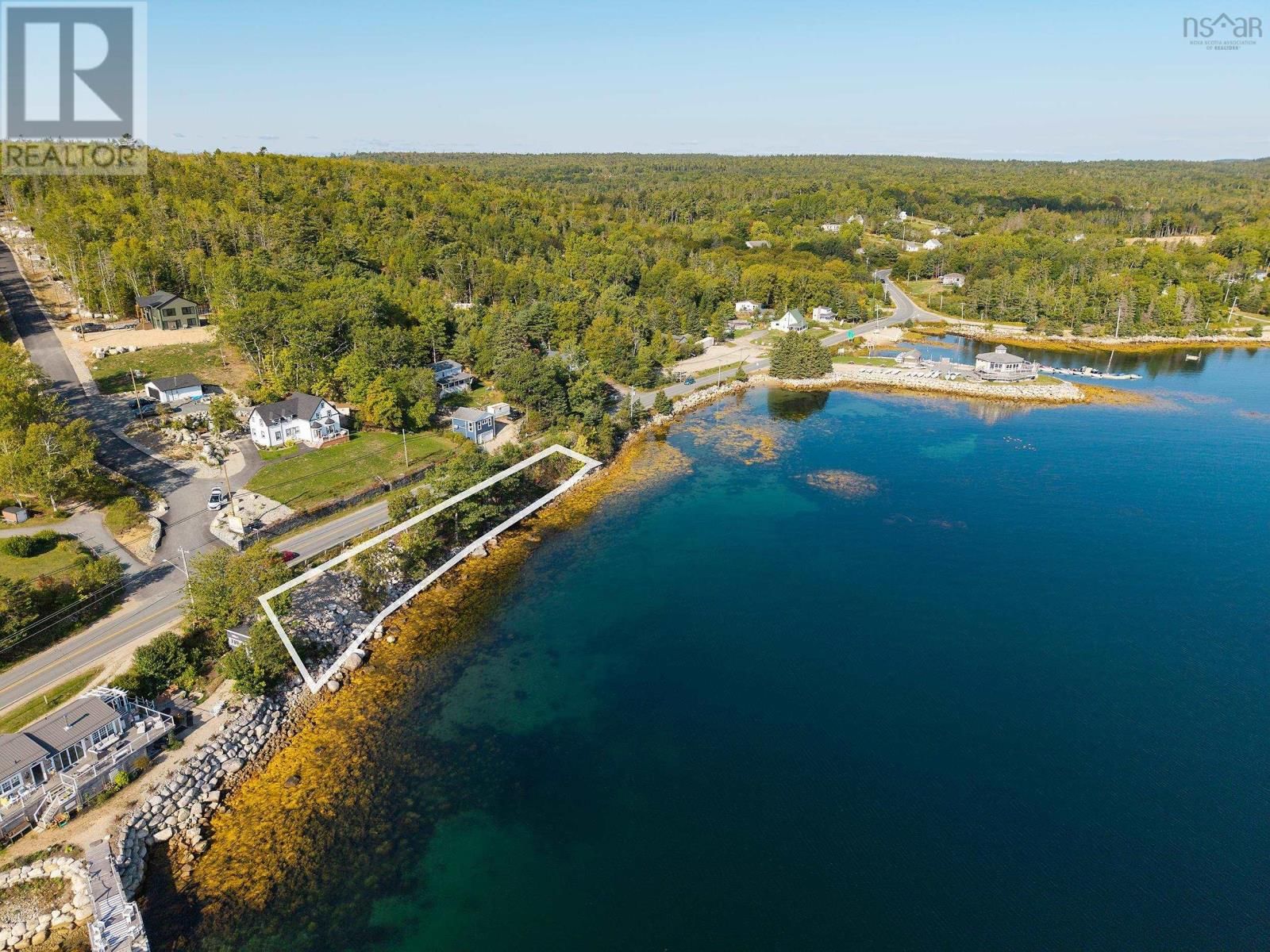 329 Highway, Fox Point, Nova Scotia B0J 1T0