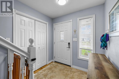 113 GREENSVIEW Drive | Stratford Prince Edward Island | Slide Image Two