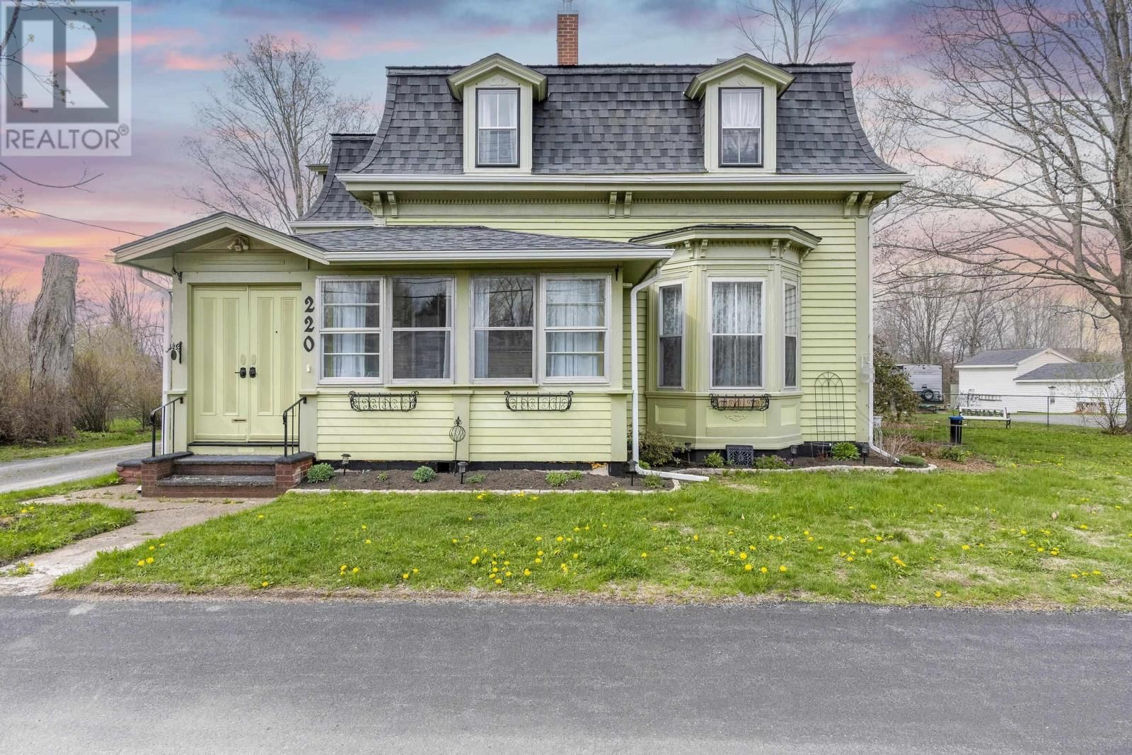220 Main Street, Berwick, Nova Scotia B0P 1E0