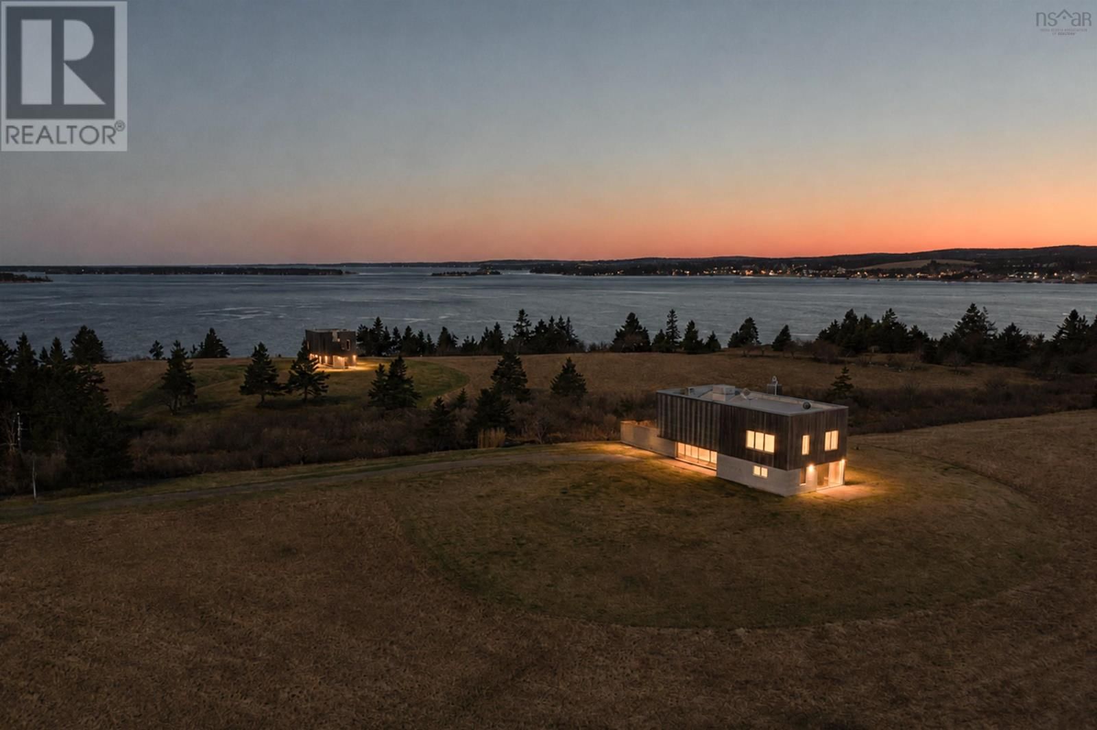 34 Oxner Head Drive, Lower LaHave, Nova Scotia B0J 2W0