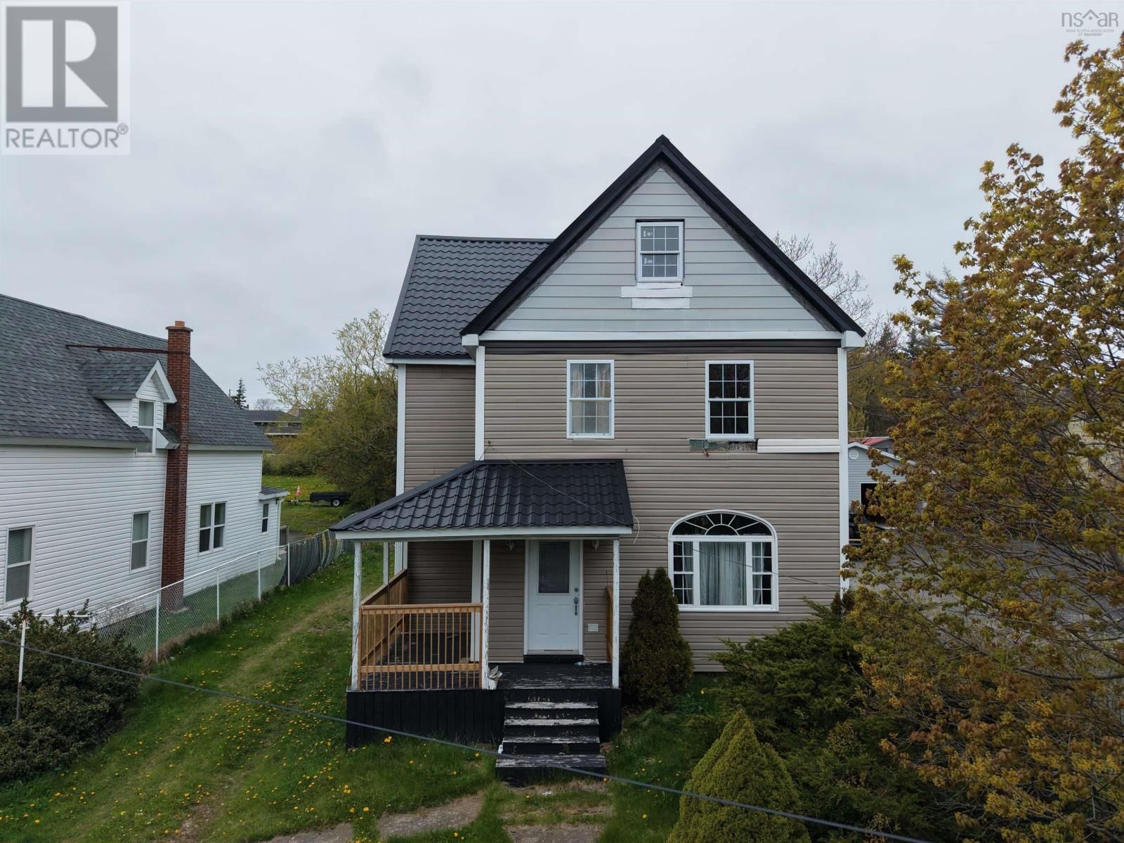24 Reserve St Street, Glace Bay, Nova Scotia B1A 4V8