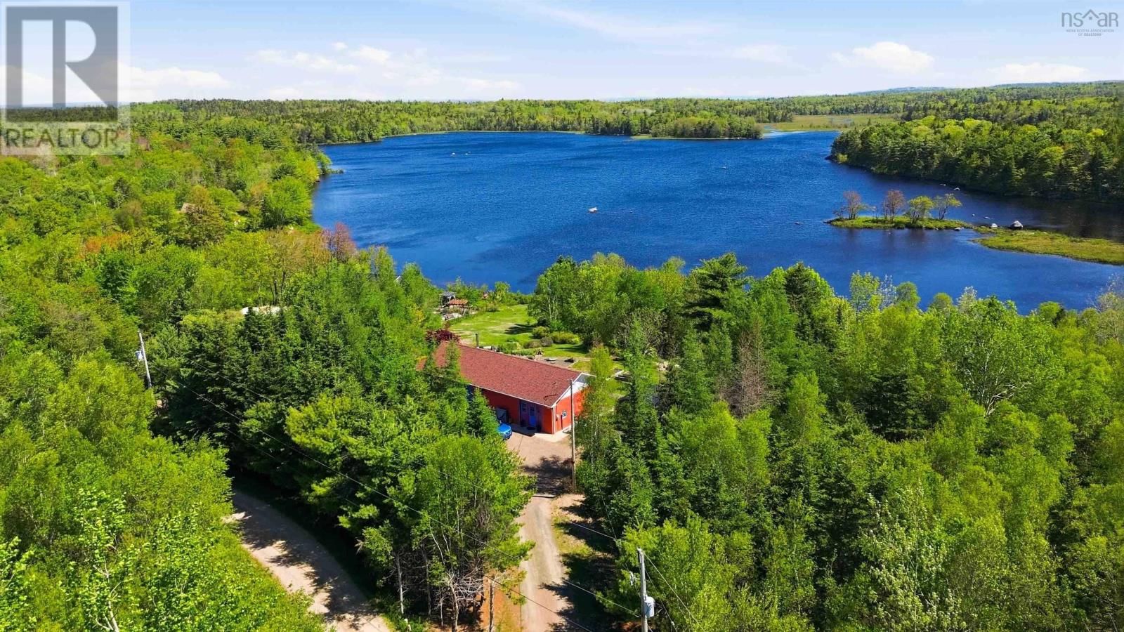 36 Lakeview Drive, Lake La Rose, Nova Scotia B0S 1A0