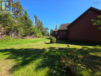 251 Bayview Drive | Little Dyke Nova Scotia | Slide Image Five