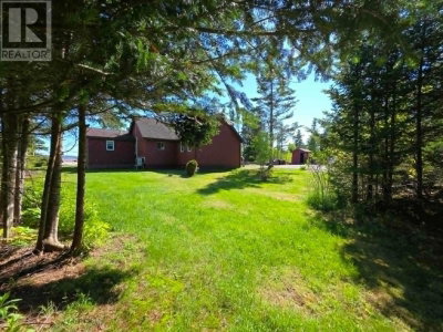 251 Bayview Drive | Little Dyke Nova Scotia | Slide Image Six