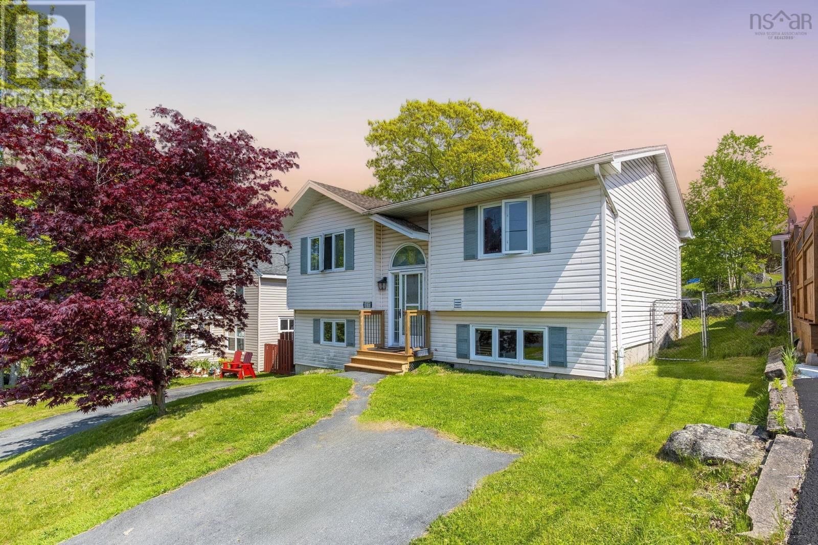 12 Mountain Road, Halifax, Nova Scotia B3N 1A2