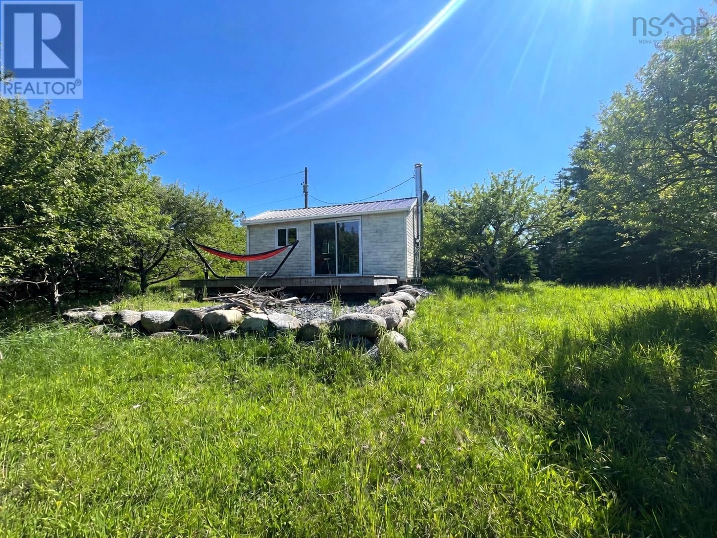 8a Woodenship Lane, Feltzen South, Nova Scotia B0J 2X0