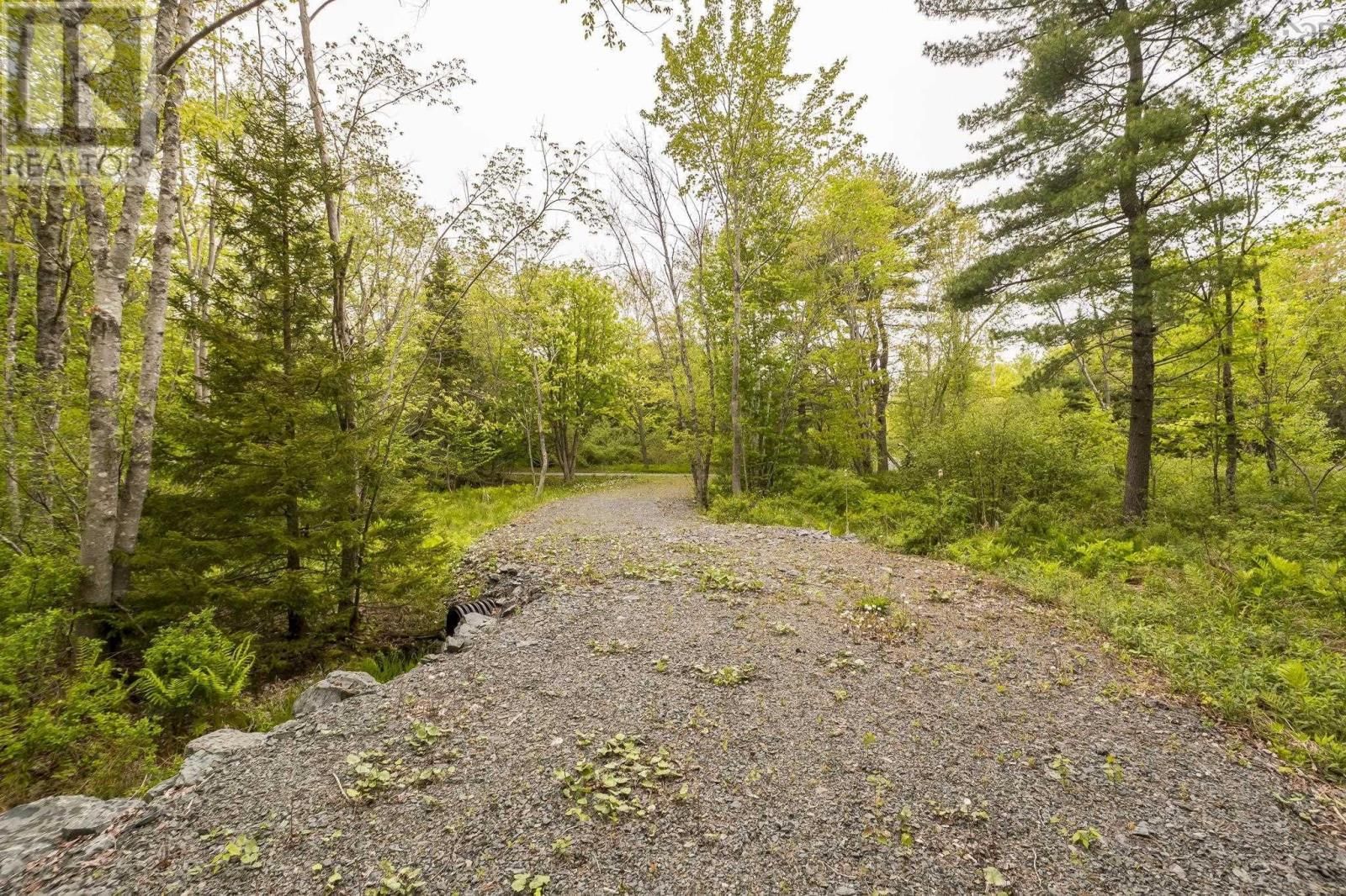 13 Cottage Lane, Windsor Junction, Nova Scotia B2T 1G7