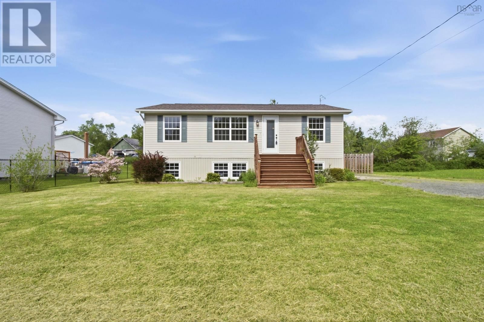 73 Underwood Road, Garlands Crossing, Nova Scotia B0N 2T0
