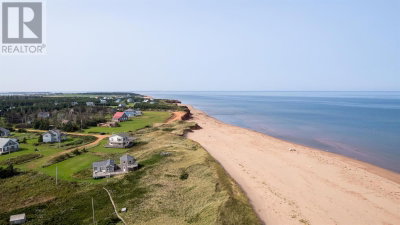 16 Wild Rose Lane | Darnley Prince Edward Island | Slide Image Forty-one