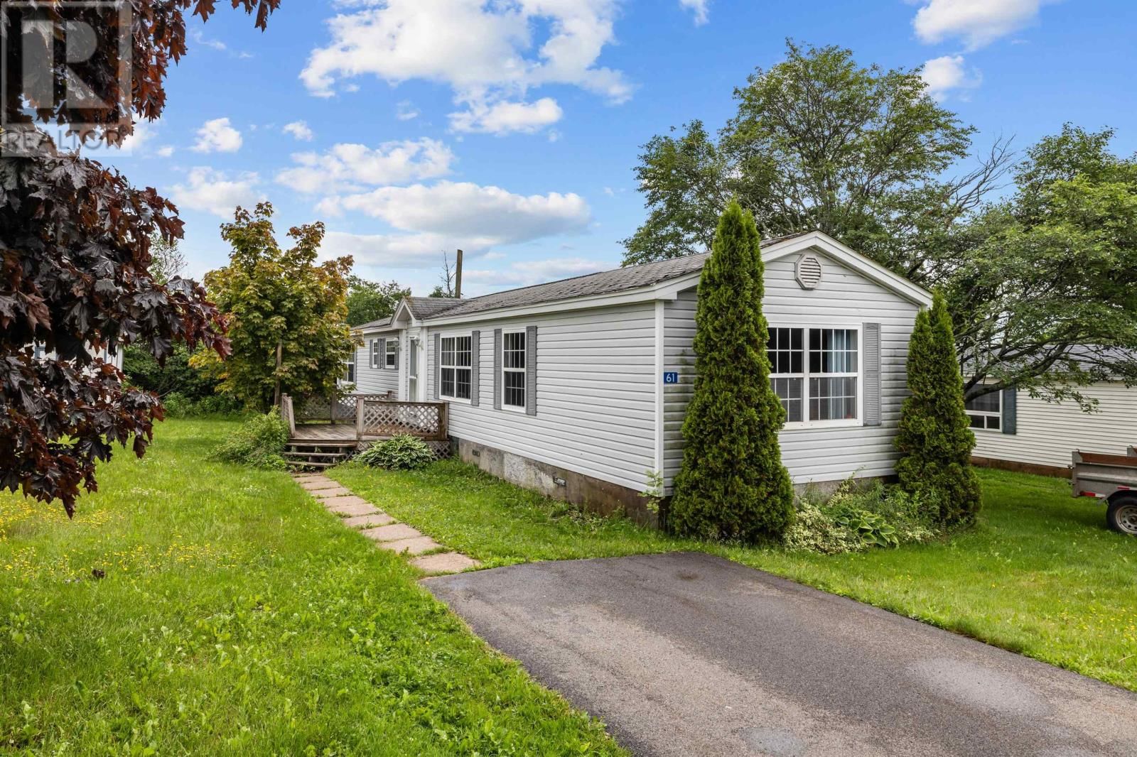61 DAWN Drive, Miltonvale Park, Prince Edward Island C1E 1Z4